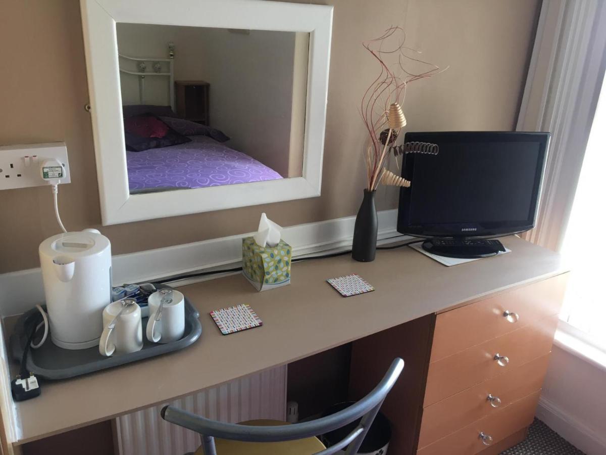 White Moon Hotel Блекпул Екстериор снимка