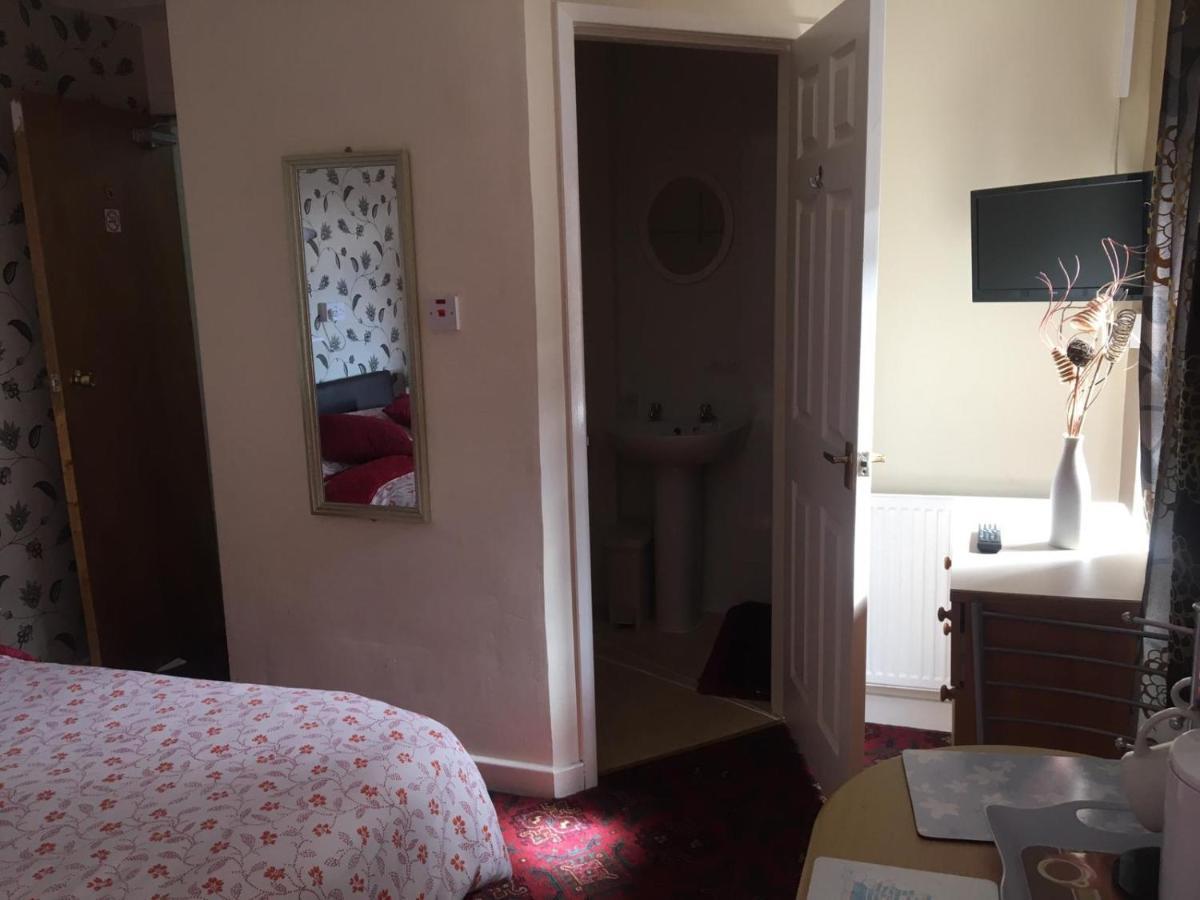 White Moon Hotel Блекпул Екстериор снимка