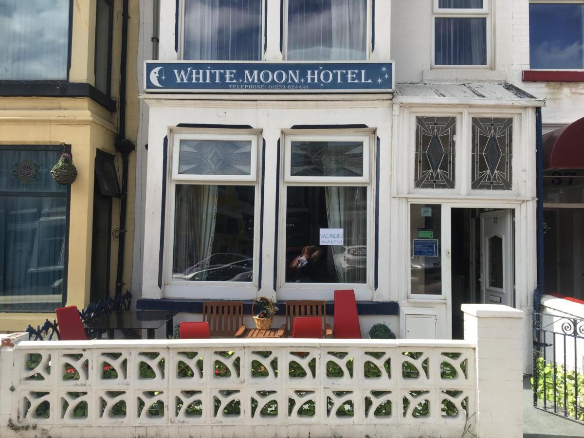 White Moon Hotel Блекпул Екстериор снимка