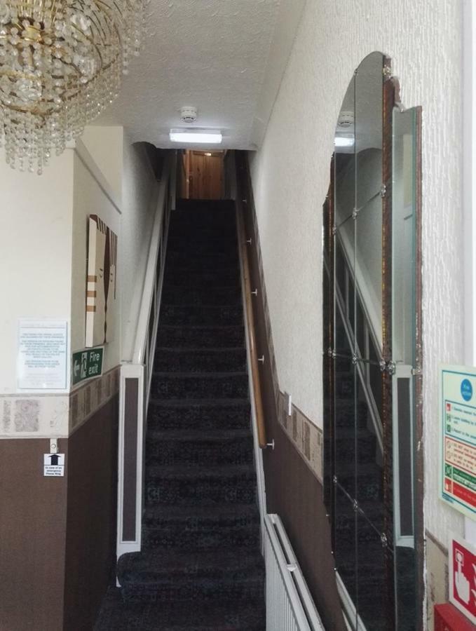 White Moon Hotel Блекпул Екстериор снимка